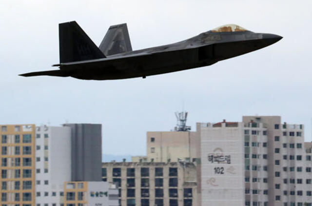 Nepaisant galimos taikos sutarties su Šiaurės Korėja, JAV pajėgos liks Pietų Korėjoje