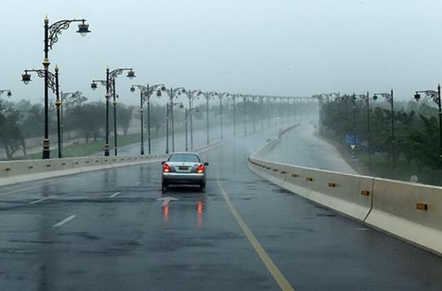 Omane ciklonas Mekunu pražudė 12-etę mergaitę, dar trys žmonės buvo sužeisti