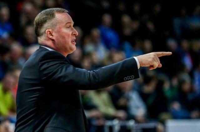 Po sprigto „Lietuvos rytui“ Kazys Maksvytis kuklinosi