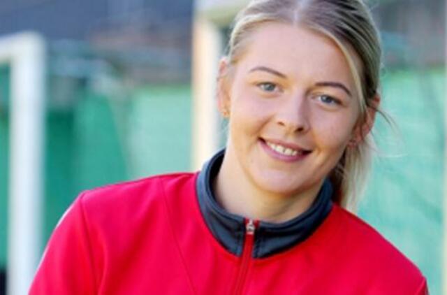 Iš vartų į komentatorės kėdę