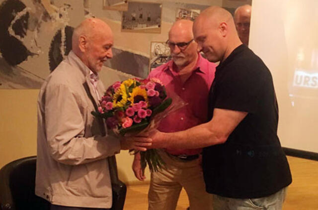 Narsučiui Dumbauskui - Sporto garbės kryžius