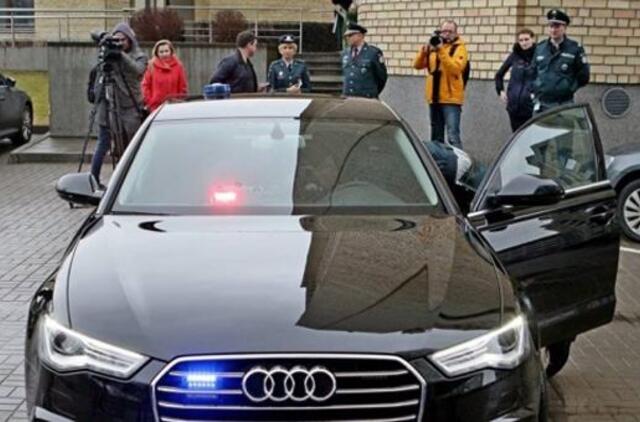 Policijos Juodajai poniai klientų netrūksta