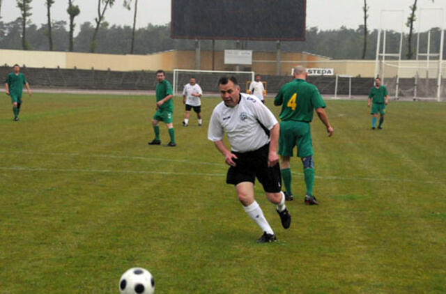 Senjorai varžysis dėl Edmonto Karinausko taurės