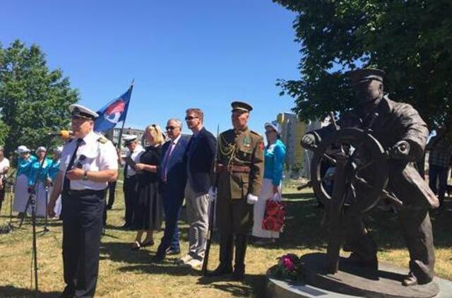 Telšiuose įamžintas kapitono L. Stulpino atminimas