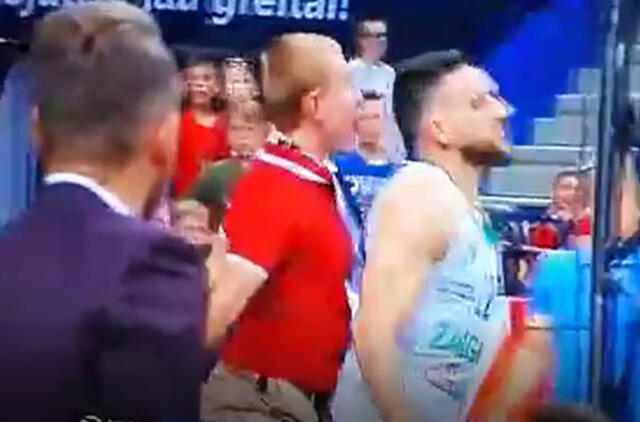 „Žalgirio“ krepšininką pastūmęs sirgalius prisistatė į policiją