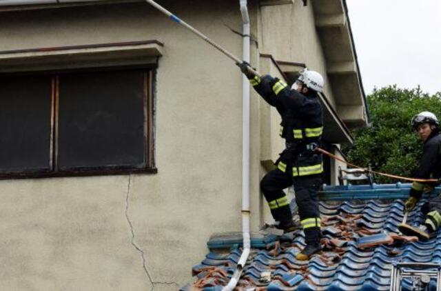 Žemės drebėjimas Japonijoje: žuvo trys žmonės