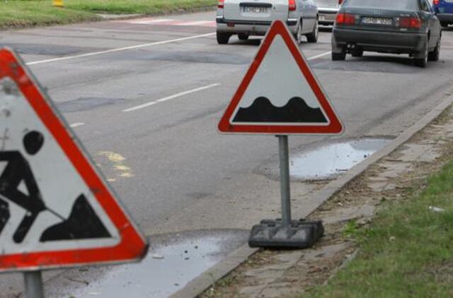 Asfaltuos Baltijos prospektą dubliuojančią gatvę