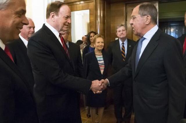 JAV senatoriai lankosi Maskvoje