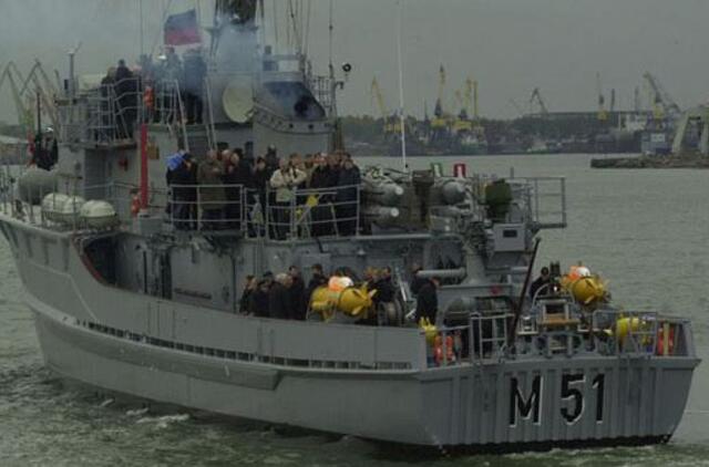 Pagaliau senasis karo laivas "Kuršis" utilizuojamas