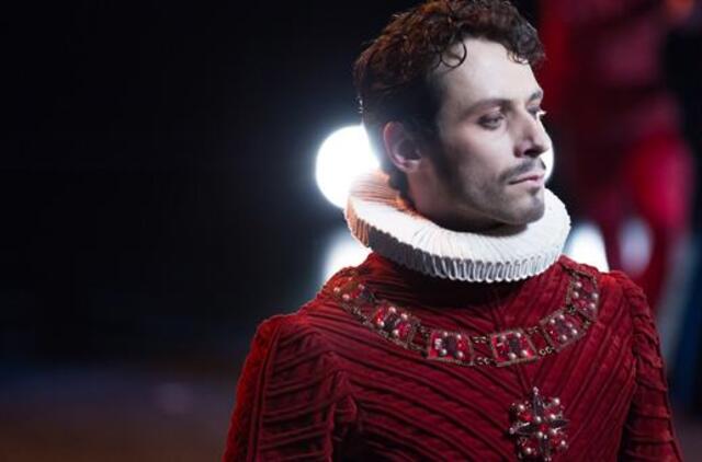 Į graiką Zorbą persikūnijęs Mantas Daraškevičius prieš repeticijas mėgaujasi jūra