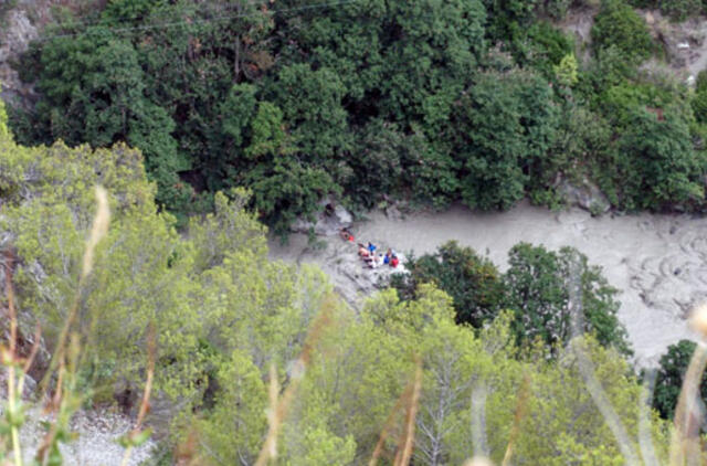 Italija: staiga patvinus kalnų upei, žuvo mažiausiai 11 žmonių