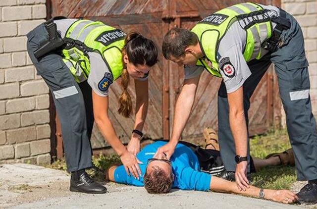 Rinko geriausią apskrities pareigūnų komandą