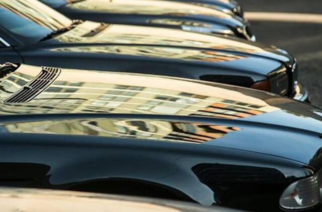 Seimo kanceliarija rengia pakartotinį naudotų transporto priemonių aukcioną