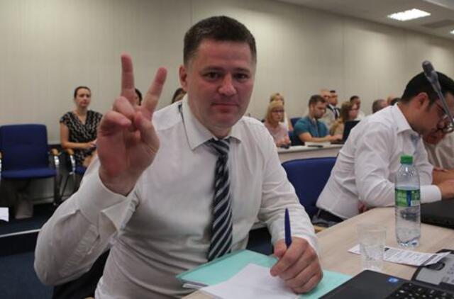 Tikisi baigti apkaltą per du posėdžius