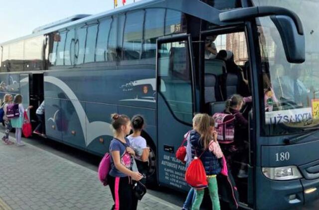 Į plaukimo pamokas - komfortišku autobusu