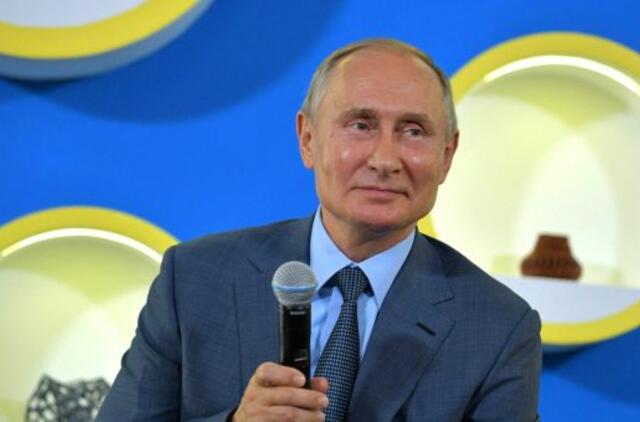 Vladimiras Putinas griebėsi diktatorių metodų