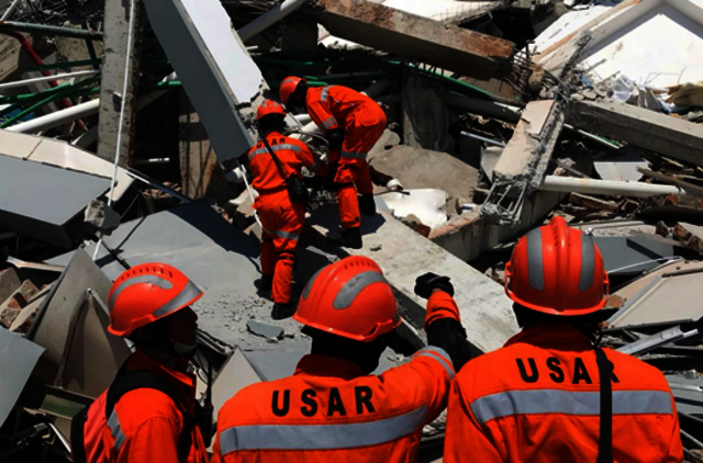 Indonezijoje per žemės drebėjimą iš kalėjimų pabėgo mažiausiai 1200 kalinių