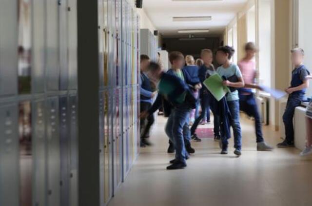 Tarsis dėl mokesčio už pailgintos dienos grupes