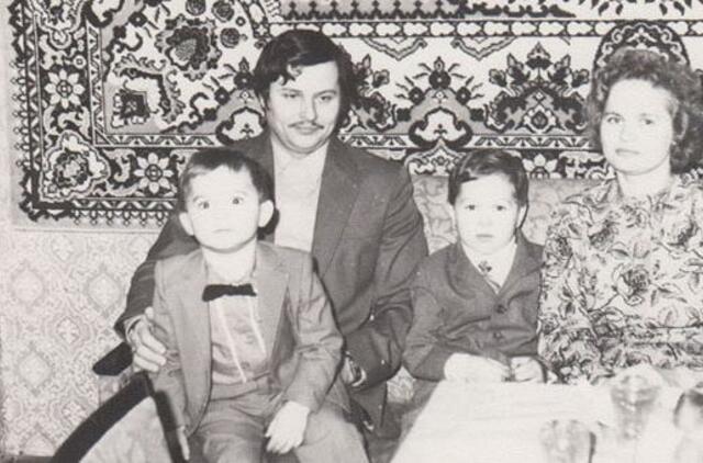 Klaipėdos akvarelės: namai ir žmonės (554)