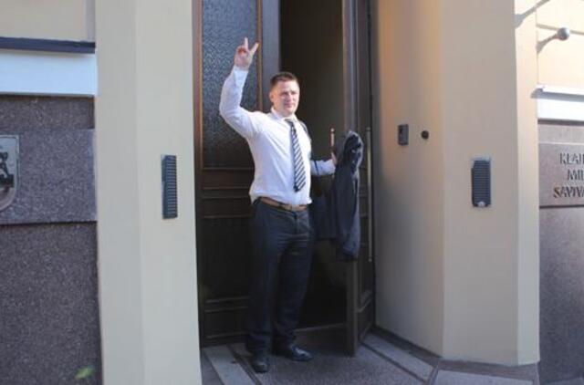 Teismas atvertė V. Titovo apkaltos bylą