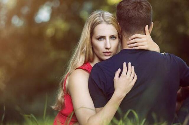 9 klaidingi moterų lūkesčiai, galintys griauti poros santykius
