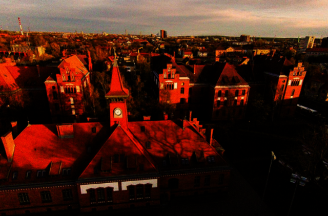 Jaunimas apgulė senamiesčio kavines - siūlys alternatyvą