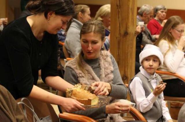 Lietuvininkai ant Kūčių stalo patiekalų neskaičiuoja