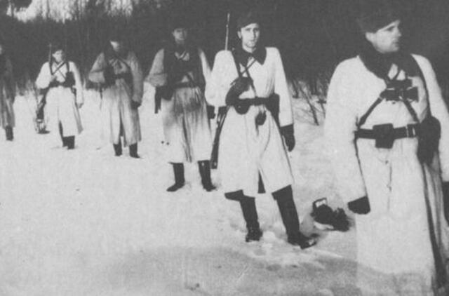 Redakcijos paštas. Mūšis kūčių naktį