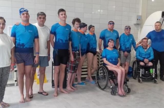 Klaipėdos neįgalieji susirungė plaukimo varžybose