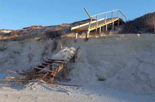 Kuršių nerija: su baime laukia dar vienos audros