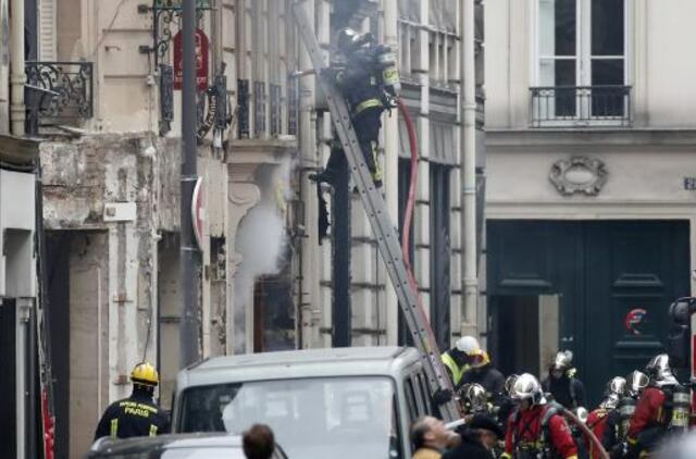Per didžiulį sprogimą Paryžiaus centre sužeisti žmonės