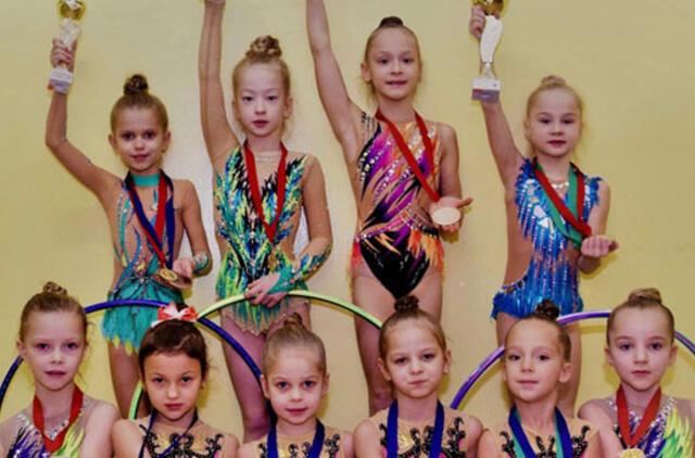 "Viesulo" gimnasčių pergalės Rusijoje