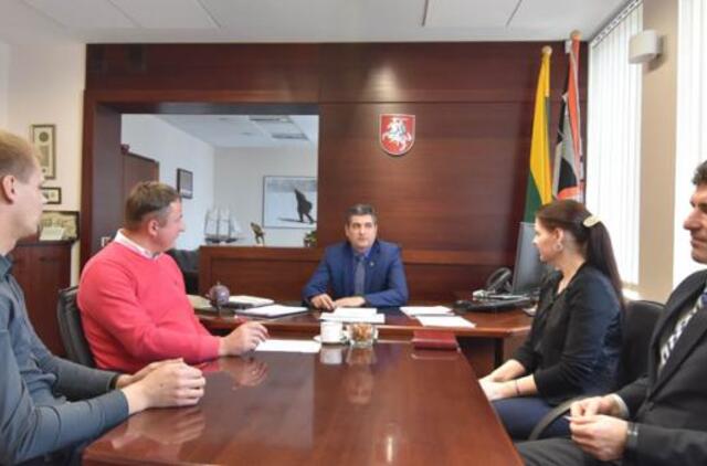 Maisto prekės - tiesiai į namus