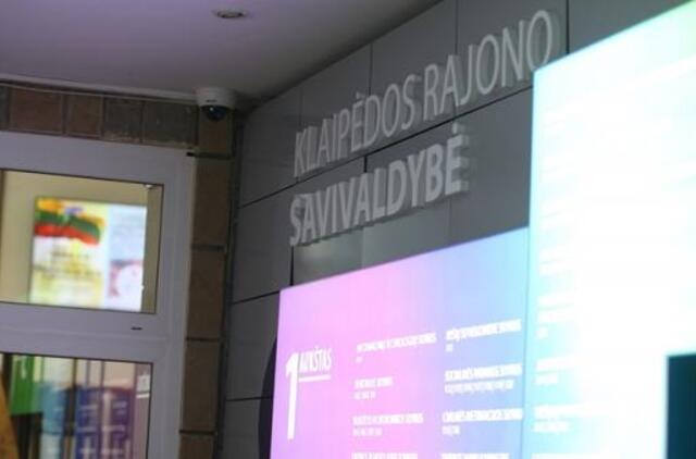 Rajono administracijai pakėlė atlyginimus