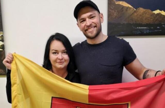 Iš klaipėdiečių – jaudinanti dovana J. Veklenko