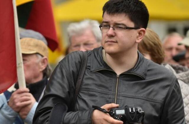 Vytautas Sinica. „Gyvenime niekas negerbia prisitaikėlių“