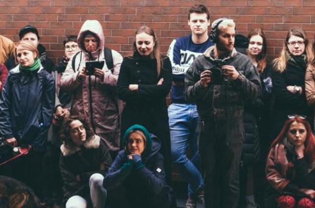 Feminizmo ir egzistencializmo paieškos teatre