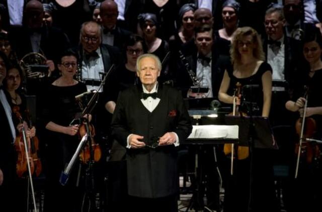 S. Domarkas - pirmasis Klaipėdos valstybinio muzikinio teatro Garbės dirigentas