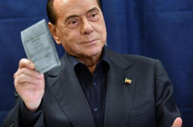 82-ejų S. Berlusconis išrinktas į Europos Parlamentą