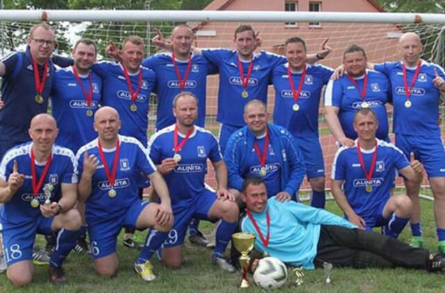 "Baltų" tėveliai - "Palemono taurės" laimėtojai