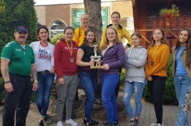 Gargždų sunkiaatletės – šalies vicečempionės