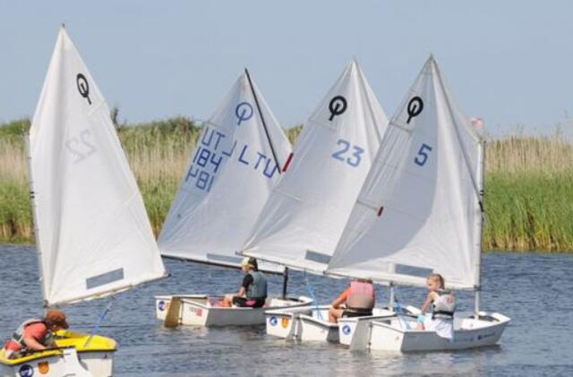 Jauniesiems buriuotojams prašo didesnio finansinio palaikymo