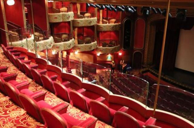 "Queen Victoria" - kruizinis laineris su operos teatru