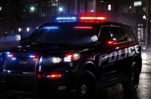 Skerdynės JAV: Virdžinijoje policijos pareigūnas nušovė mažiausiai 12 žmonių