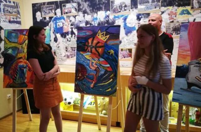 Sportininkų namuose - meno ir krepšinio parodos