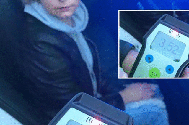 Mergina vairavo girta kaip maišas - 3,52 promilės