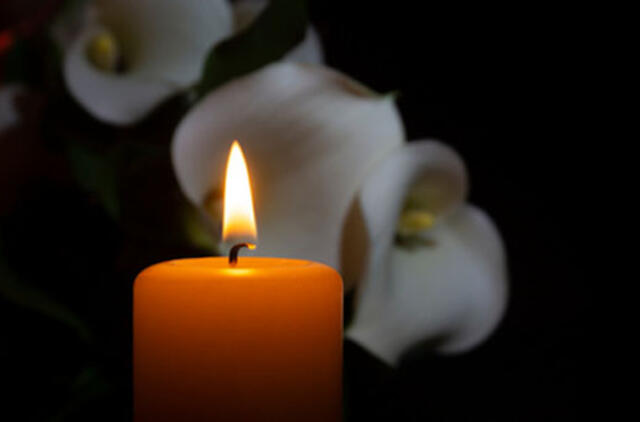 Prie laiptinės Sportininkų g. suspardytas vyras mirė