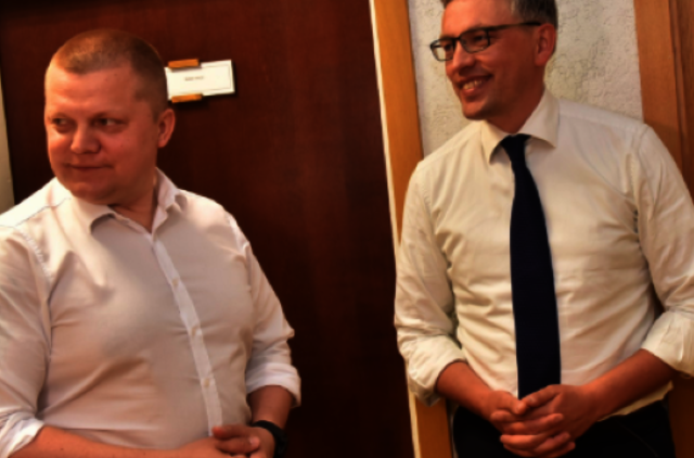 Apšmeižk, nes visuomenė šmeižtu tiki