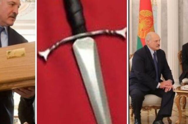 Baltarusijos prezidentas padovanojo D. Trumpui durklą, jo žmonai – lininę staltiesę