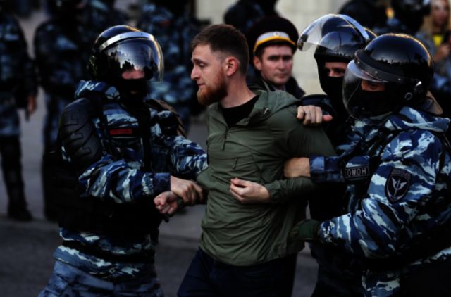 Maskvos valdžia staiga tapo sukalbamesnė